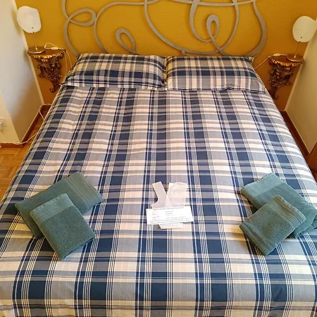 Konukevi Da Gianfi Lugano-pregassona - Stanza Privata (adults Only) Lugano