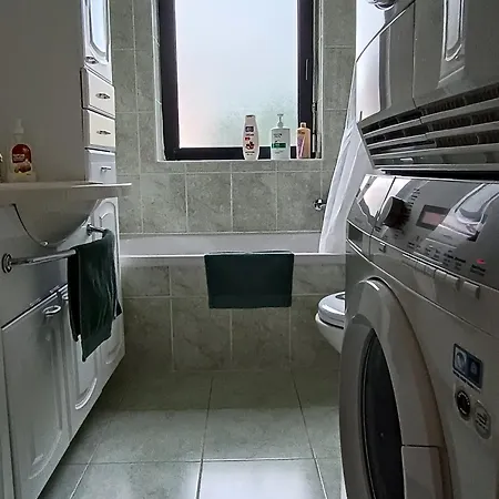 Da Gianfi Lugano-pregassona - Stanza Privata (adults Only) Лугано